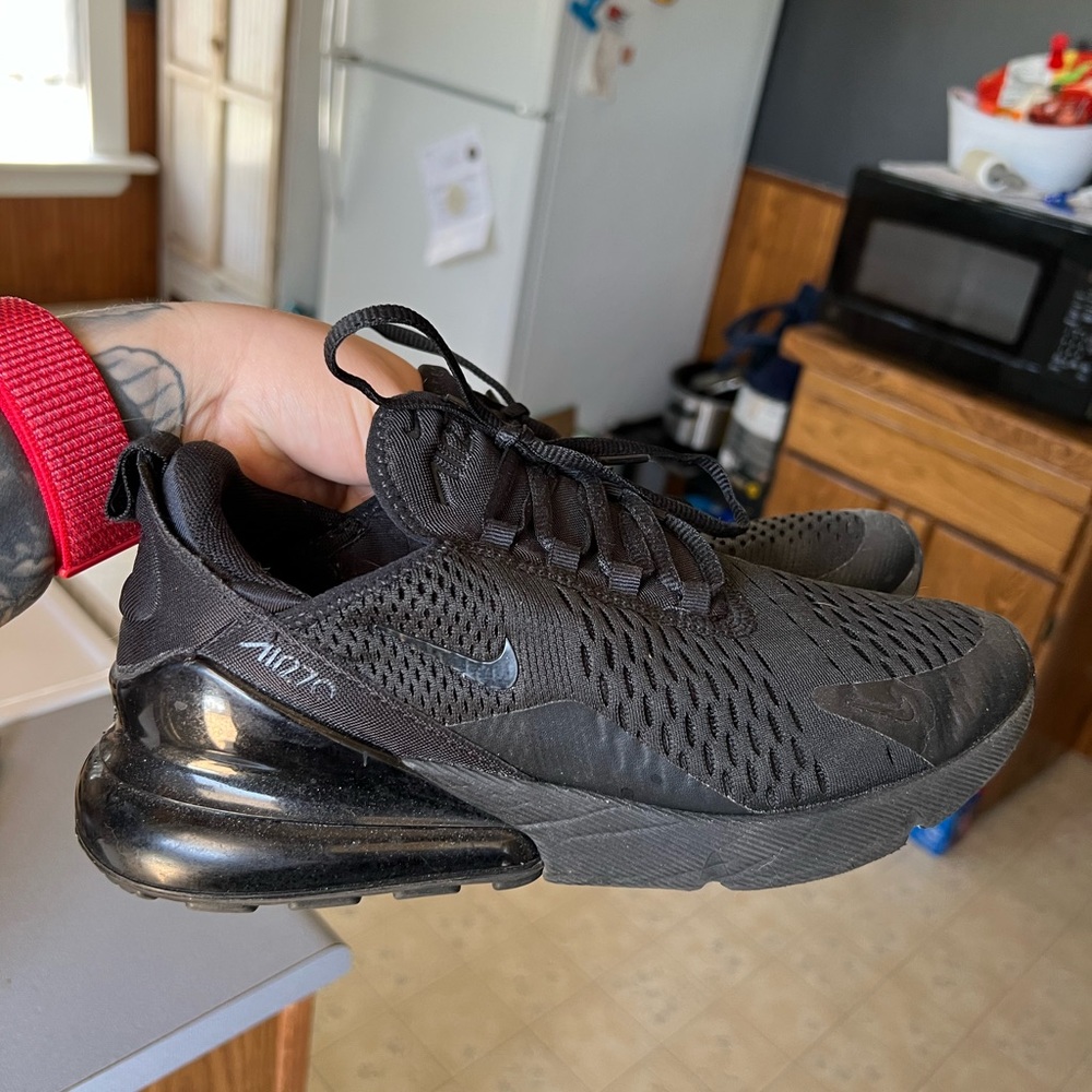 Nike Air Max 270’s NEW